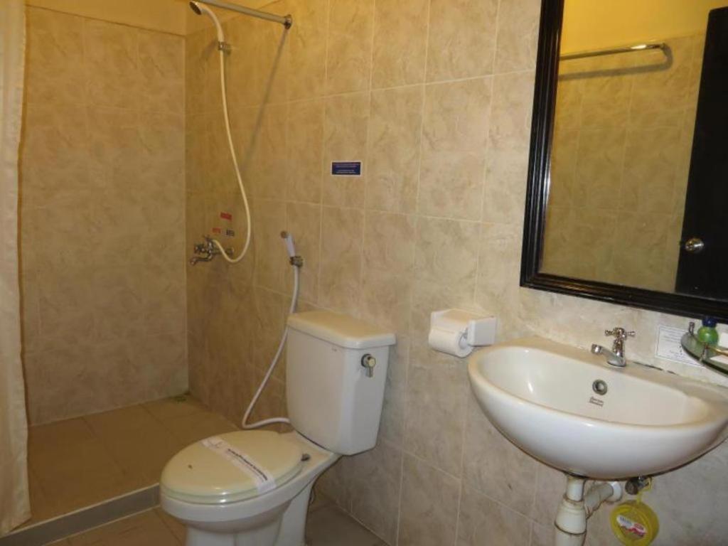 Insumo Palace Hotels & Resorts Kediri  Εξωτερικό φωτογραφία